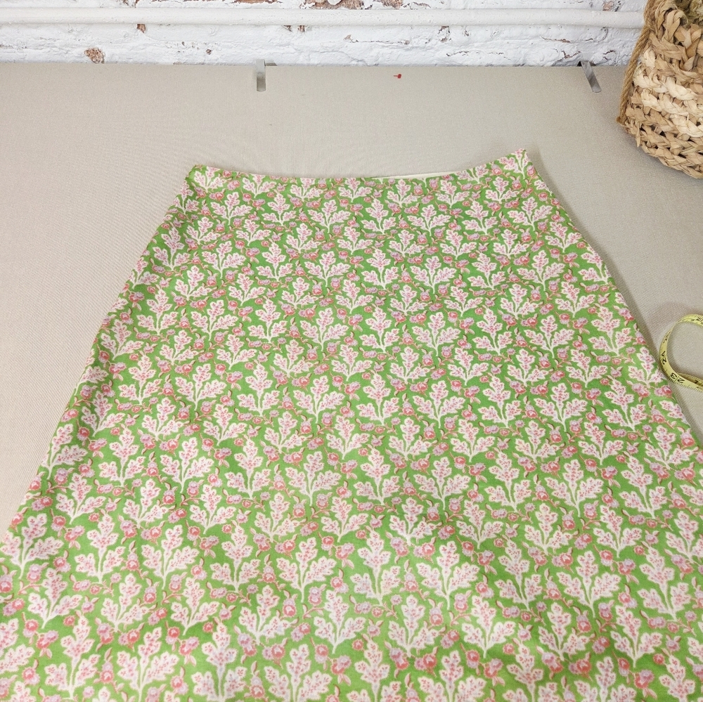 Vintage 90s Made in USA Cotton Floral A-Line Skirt Green Pink Preppy Cottagecore